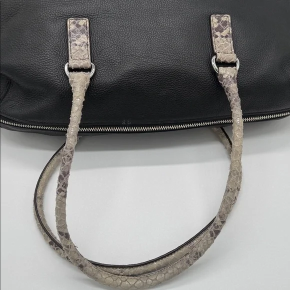 MICHAEL KORS X-LARGE BLACK HAMILTON WEEKENDER TRAVEL BAG - Picture 9 of 11